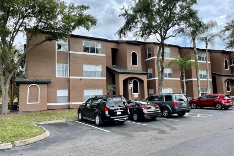 Condominio en alquiler en Orlando, Florida, 2 dormitorios, 97.92 m2 № 1917080 - foto 19
