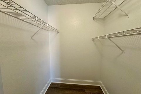 Condominio en alquiler en Orlando, Florida, 2 dormitorios, 97.92 m2 № 1917080 - foto 8