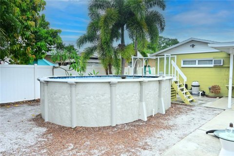 Casa en venta en Saint Petersburg, Florida, 2 dormitorios, 116.87 m2 № 1856787 - foto 25