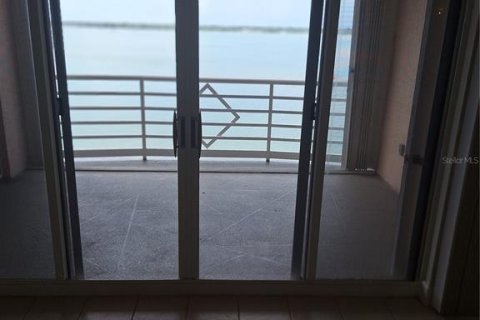 Copropriété à vendre à Saint Petersburg, Floride: 2 chambres, 140.84 m2 № 2134543 - photo 9