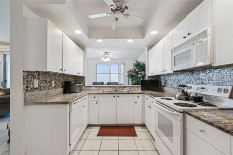 Copropriété à vendre à Saint Petersburg, Floride: 2 chambres, 140.84 m2 № 2134543 - photo 21