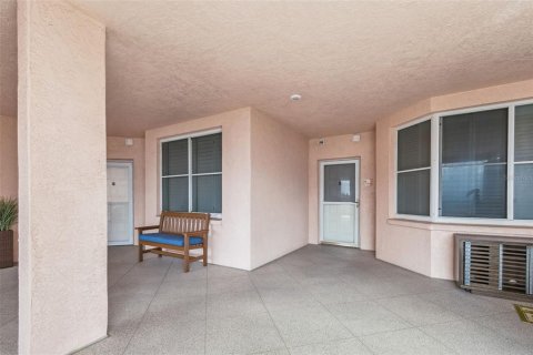 Copropriété à vendre à Saint Petersburg, Floride: 2 chambres, 140.84 m2 № 2134543 - photo 3