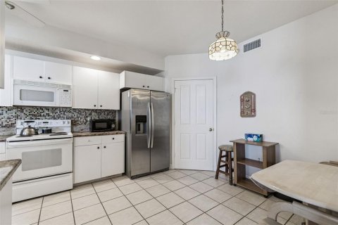 Copropriété à vendre à Saint Petersburg, Floride: 2 chambres, 140.84 m2 № 2134543 - photo 20