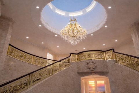 Villa ou maison à vendre à Saint Petersburg, Floride: 5 chambres, 965.72 m2 № 2096512 - photo 20