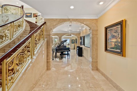 Villa ou maison à vendre à Saint Petersburg, Floride: 5 chambres, 965.72 m2 № 2096512 - photo 21