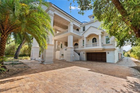 Villa ou maison à vendre à Saint Petersburg, Floride: 5 chambres, 965.72 m2 № 2096512 - photo 14