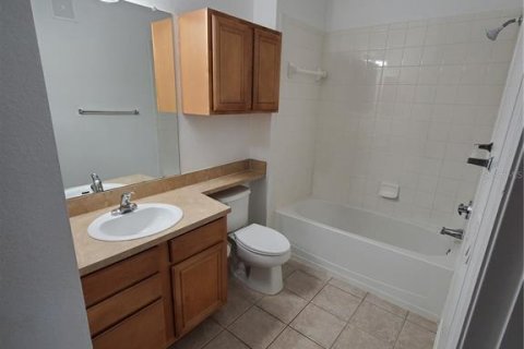 Copropriété à louer à Sarasota, Floride: 1 chambre, 71.35 m2 № 2167707 - photo 12