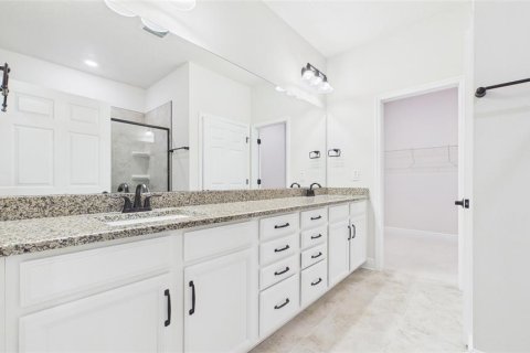 House in Fish Hawk, Florida 2 bedrooms, 149.76 sq.m. № 2092213 - photo 29