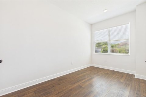 House in Fish Hawk, Florida 2 bedrooms, 149.76 sq.m. № 2092213 - photo 7