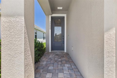 House in Fish Hawk, Florida 2 bedrooms, 149.76 sq.m. № 2092213 - photo 4