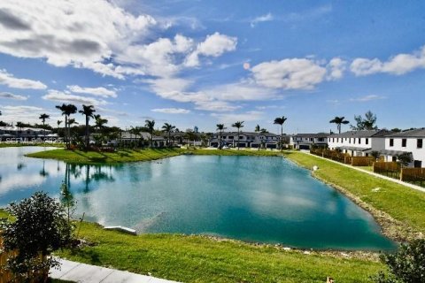 Touwnhouse à louer à Dania Beach, Floride: 4 chambres, 161.46 m2 № 2024831 - photo 15