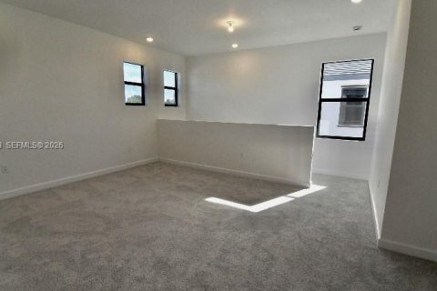 Touwnhouse à louer à Dania Beach, Floride: 4 chambres, 161.46 m2 № 2024831 - photo 12