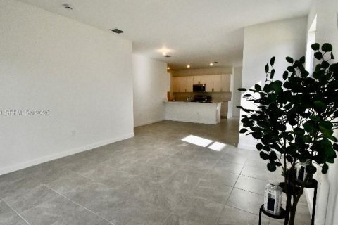 Touwnhouse à louer à Dania Beach, Floride: 4 chambres, 161.46 m2 № 2024831 - photo 7