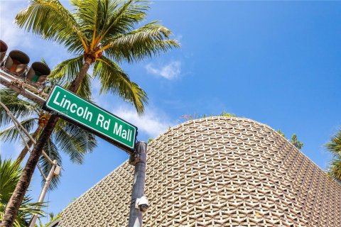 Купить кондоминиум в Майами-Бич, Флорида 2 спальни, 76.18м2, № 1895291 - фото 14