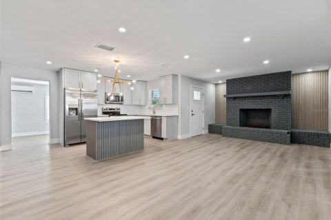 Casa en venta en Largo, Florida, 3 dormitorios, 161.65 m2 № 1899926 - foto 6