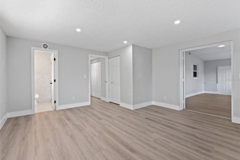 Casa en venta en Largo, Florida, 3 dormitorios, 161.65 m2 № 1899926 - foto 7