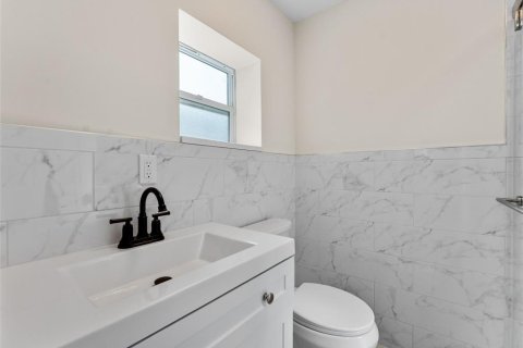 Casa en venta en Largo, Florida, 3 dormitorios, 161.65 m2 № 1899926 - foto 8