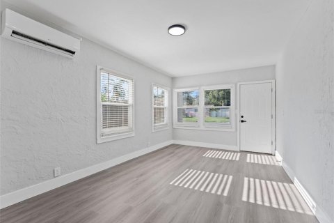 Casa en venta en Largo, Florida, 3 dormitorios, 161.65 m2 № 1899926 - foto 12
