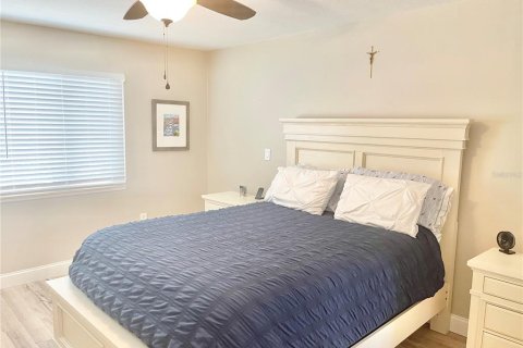 Condominio en alquiler en Dunedin, Florida, 2 dormitorios, 119.84 m2 № 1535962 - foto 11