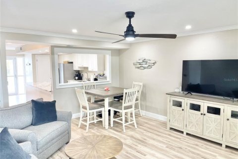 Condominio en alquiler en Dunedin, Florida, 2 dormitorios, 119.84 m2 № 1535962 - foto 7