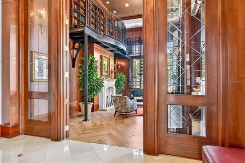 Condo in Tampa, Florida, 1 bedroom № 2201799 - photo 11