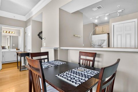 Condo in Tampa, Florida, 1 bedroom № 2201799 - photo 23