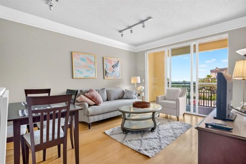 Condo in Tampa, Florida, 1 bedroom № 2201799 - photo 22