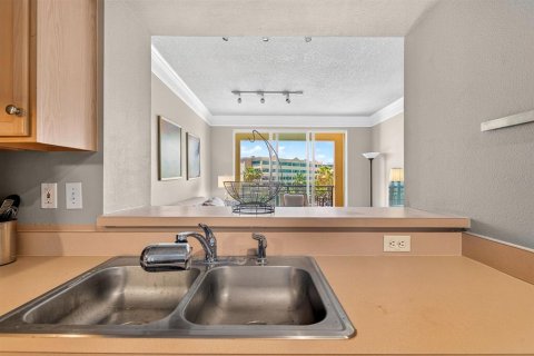 Condo in Tampa, Florida, 1 bedroom № 2201799 - photo 24