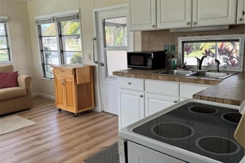 Apartment in Sarasota, Florida 1 bedroom, 39.02 sq.m. № 2218168 - photo 4