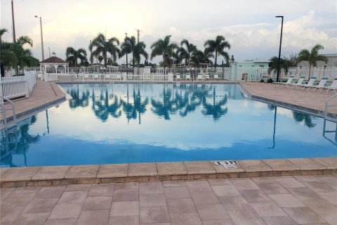 Apartment in Sarasota, Florida 1 bedroom, 39.02 sq.m. № 2218168 - photo 17