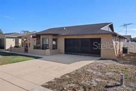 Casa en venta en Port Richey, Florida, 2 dormitorios, 153.01 m2 № 1773097 - foto 20