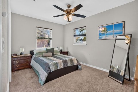 Casa en venta en Gulfport, Florida, 4 dormitorios, 149.94 m2 № 2403132 - foto 28
