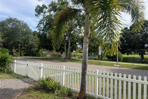 Casa en venta en Gulfport, Florida, 4 dormitorios, 149.94 m2 № 2403132 - foto 3
