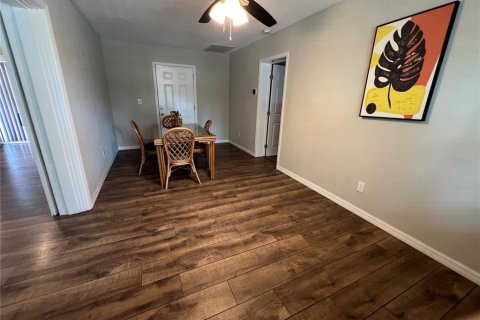 Casa en venta en Gulfport, Florida, 4 dormitorios, 149.94 m2 № 2403132 - foto 12