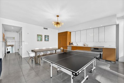 Condo in Miami, Florida, 2 bedrooms № 2029195 - photo 13