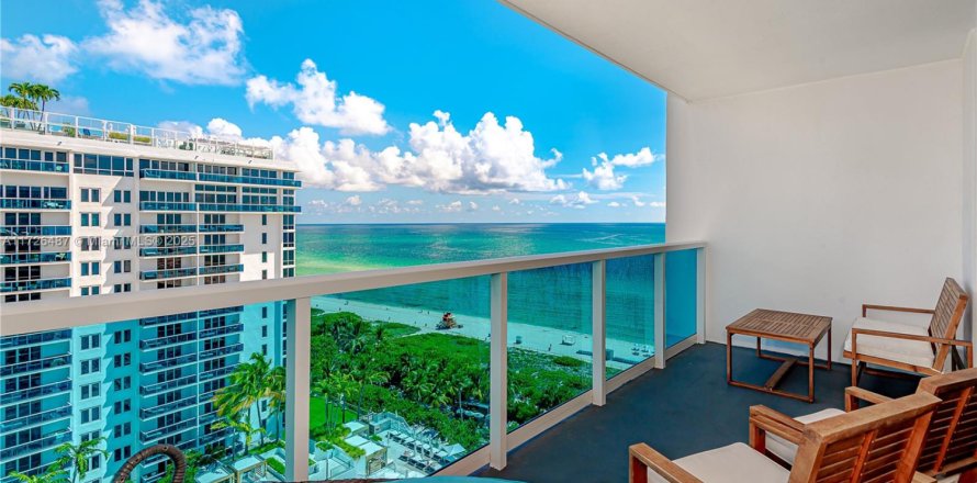 Estudio en el Condominio en Miami Beach, Florida № 1811768