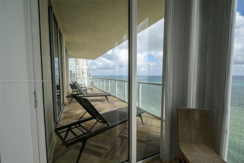 Copropriété à louer à Sunny Isles Beach, Floride: 2 chambres, 148.83 m2 № 1435146 - photo 30