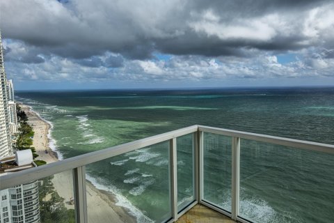 Copropriété à louer à Sunny Isles Beach, Floride: 2 chambres, 148.83 m2 № 1435146 - photo 2