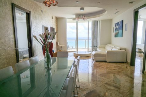 Copropriété à louer à Sunny Isles Beach, Floride: 2 chambres, 148.83 m2 № 1435146 - photo 3