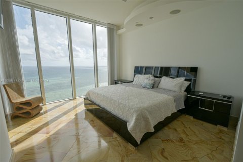 Copropriété à louer à Sunny Isles Beach, Floride: 2 chambres, 148.83 m2 № 1435146 - photo 13