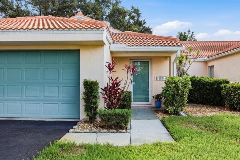 Condo in Venice, Florida, 2 bedrooms № 2229797 - photo 3