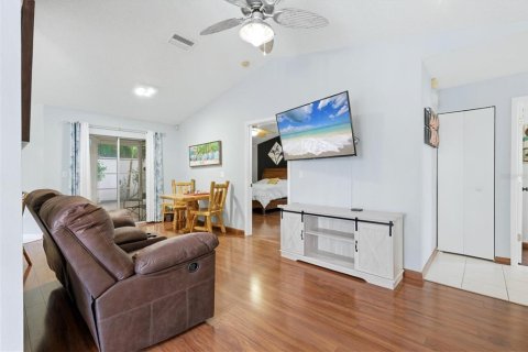 Condo in Venice, Florida, 2 bedrooms № 2229797 - photo 7