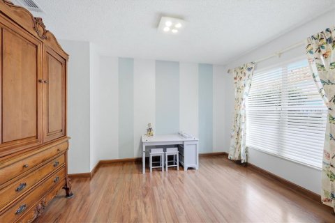 Condo in Venice, Florida, 2 bedrooms № 2229797 - photo 12