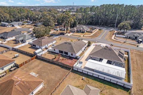 House in Ocala, Florida 4 bedrooms, 216.09 sq.m. № 2206597 - photo 4