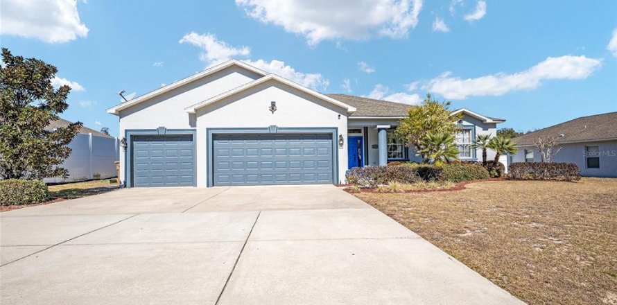 House in Ocala, Florida 4 bedrooms, 216.09 sq.m. № 2206597