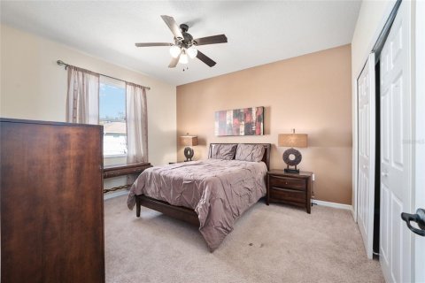 House in Ocala, Florida 4 bedrooms, 216.09 sq.m. № 2206597 - photo 25