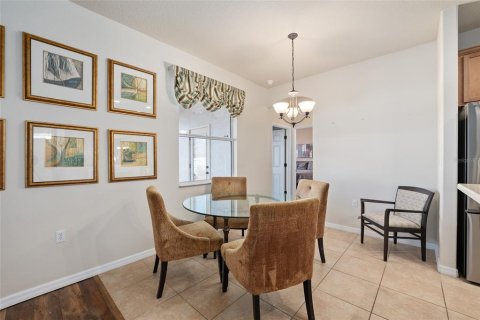 House in Ocala, Florida 4 bedrooms, 216.09 sq.m. № 2206597 - photo 14