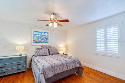 House in Ormond Beach, Florida 4 bedrooms, 215.72 sq.m. № 2132286 - photo 25