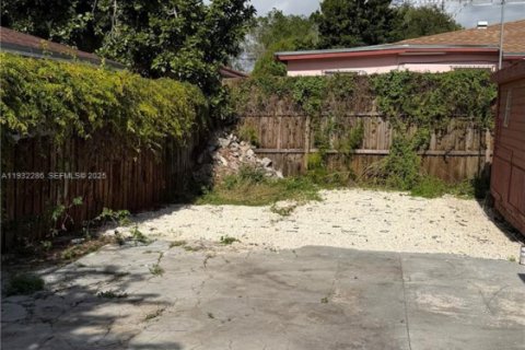 Снять в аренду виллу или дом в Майами, Флорида 4 спальни, 152.92м2, № 1991548 - фото 21