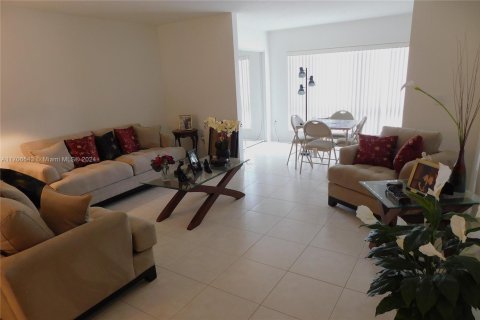 Condominio en venta en Boynton Beach, Florida, 3 dormitorios, 166.76 m2 № 1459438 - foto 3